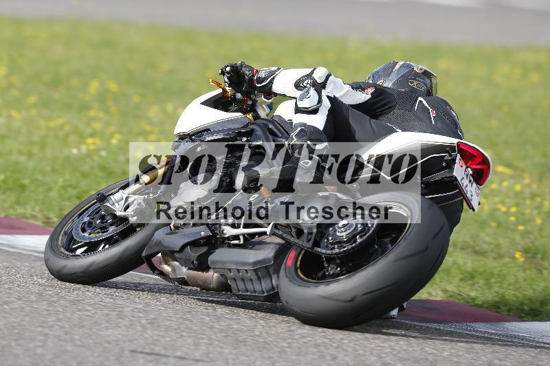 /53 16.09.2025 Track Day Domi Aegerter ADR/Gruppe rot/1